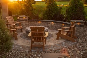 cambridge retaining wall around fire pit and patio in Pittsford, NY