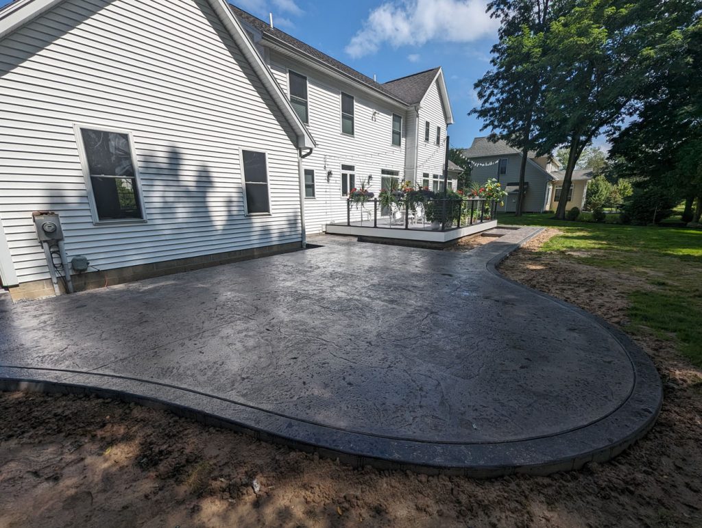 Stamp Concrete Heavy Stone Texture Skin with contrasting border (Webster)
