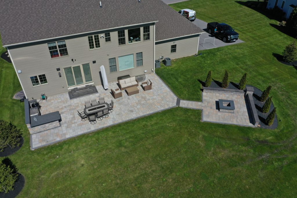 default Techo-Bloc Champlain Grey HD2 Outdoor Living Space, Outdoor Kitchen